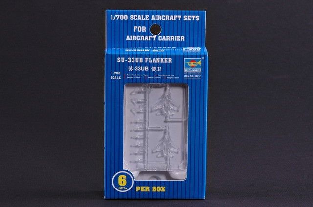 1:700 SU-33UB FLANKER