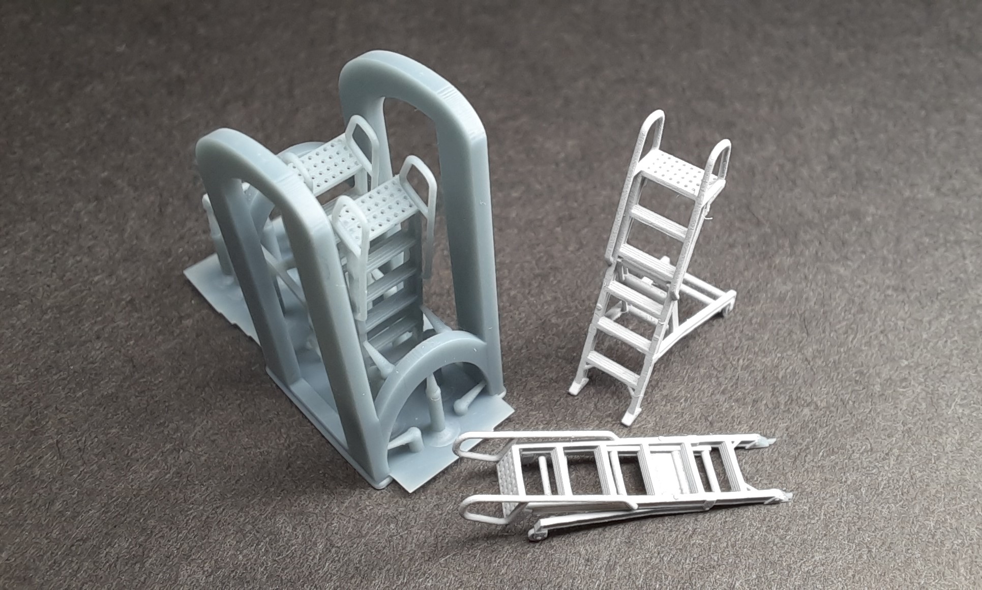 1144 F104 Boarding Ladder plus folded version