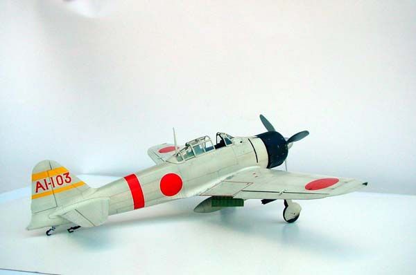 三菱　A6M2b Model 21 Zero Fighter 1/24 Trumpeter 1/24 scale Mitsubishi A6M2b Mod.21 Zero - The Last